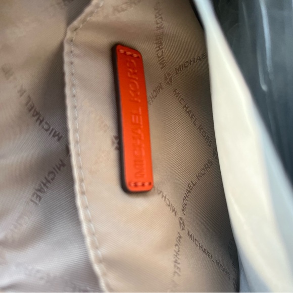 Michael Kors Red Clay Crossbody with Tech Attachment - Picture 10 of 10